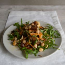 Carrot, Date, Cashew & Chickpea Salad 