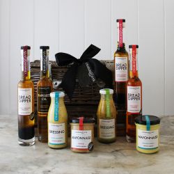 Charlie & Ivy's Foodie Treats Luxury Hamper