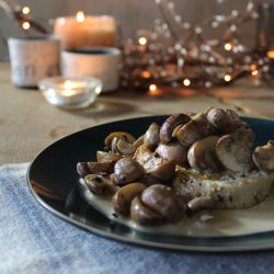 Creamy Garlic Mushroom Bruschetta