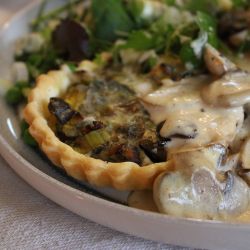 Smoked Garlic, Leek & Chestnut Tarts with a Creamy Mushroom Sauce