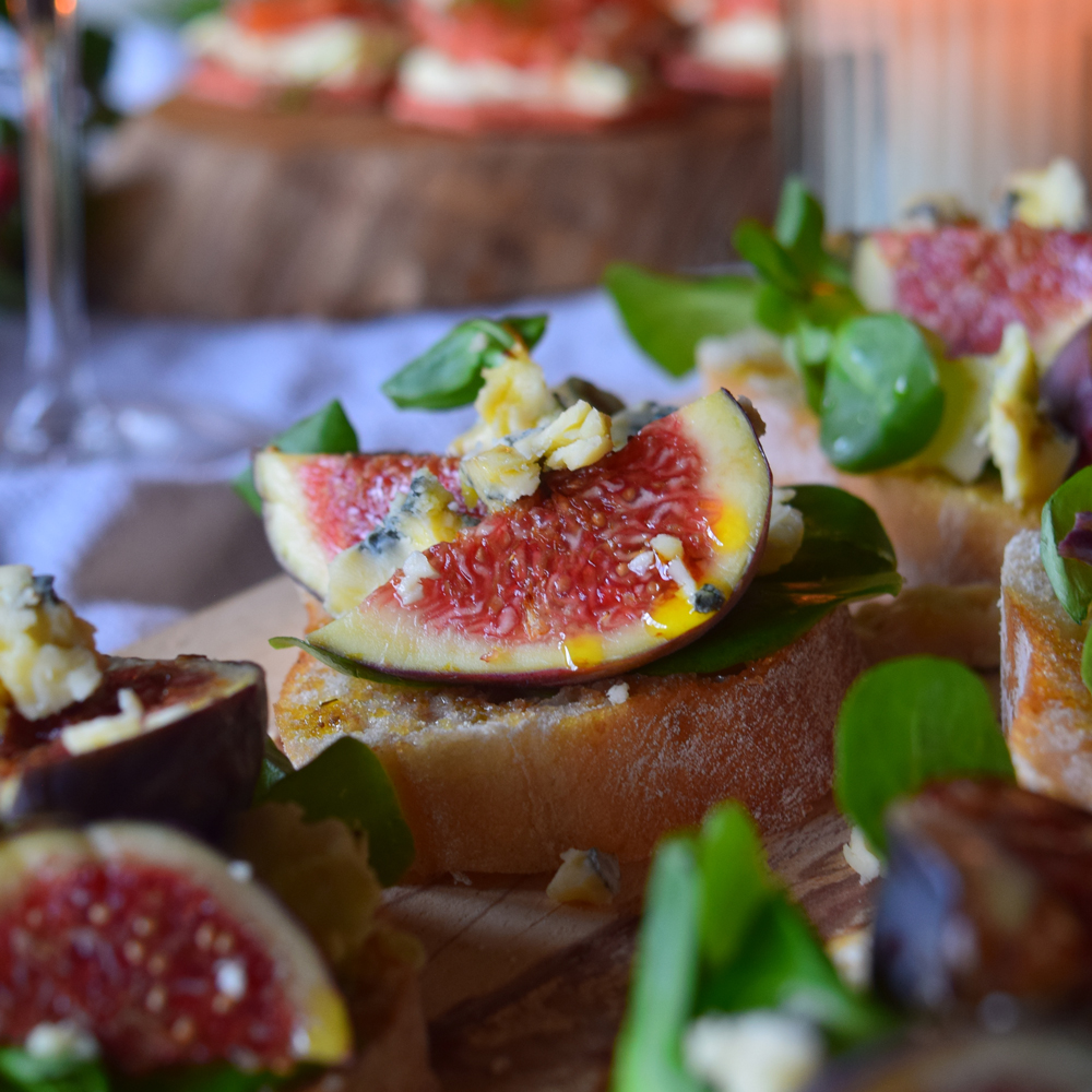 Fig bruschetta