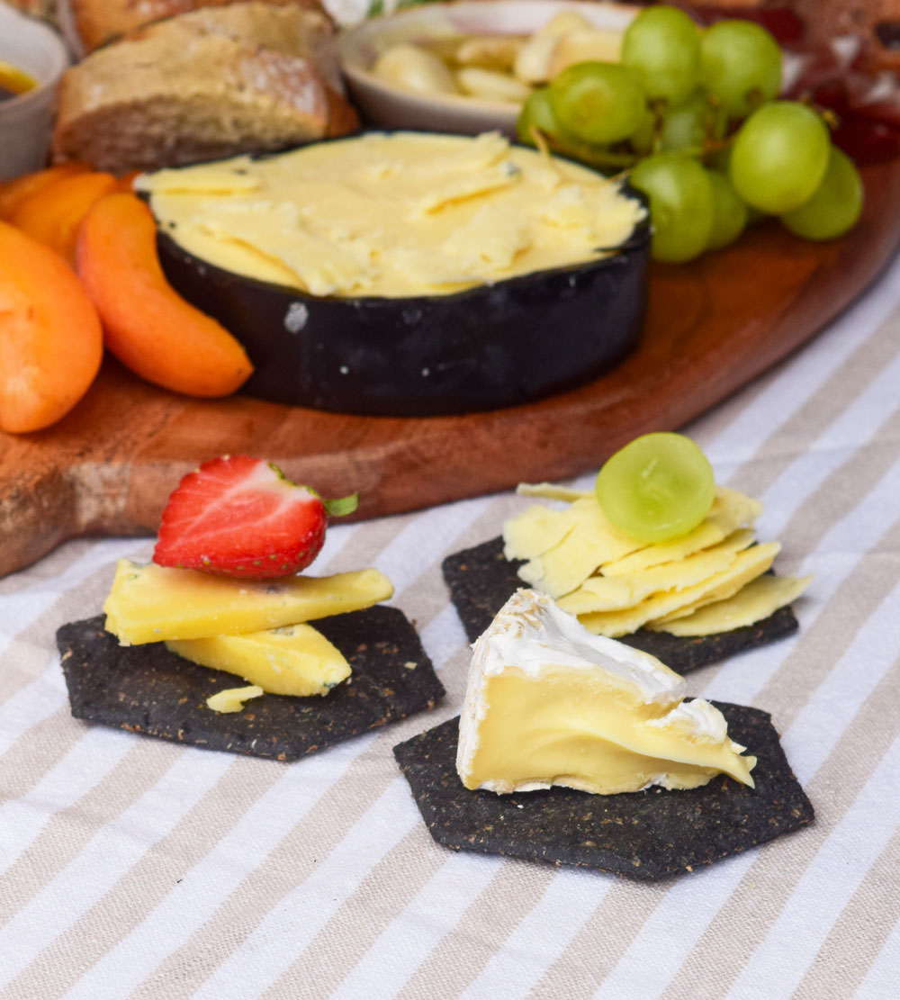 Cornish Cheese on crackers Cornish Cheese on crackers