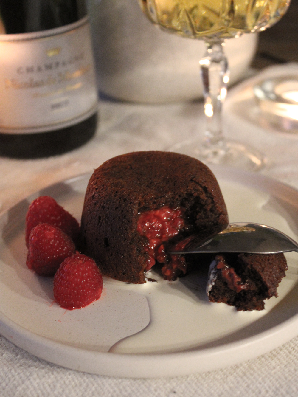 MELT IN THE MIDDLE CHOCOLATE & RASPBERRY PUDDINGS