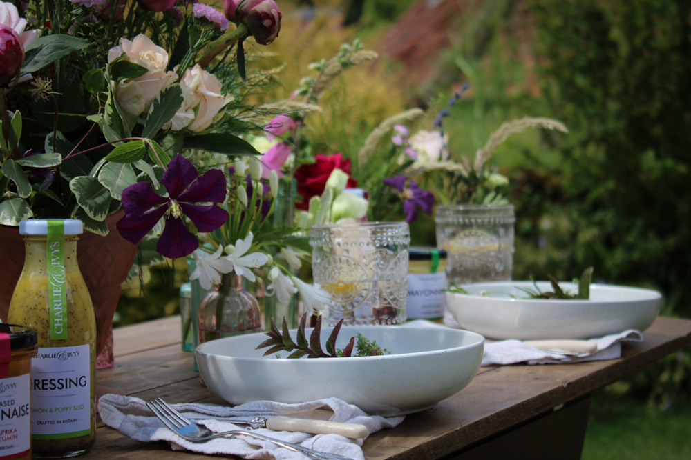 Summer table settings